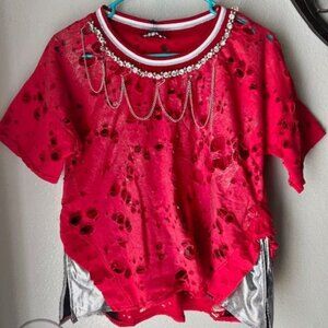 Distressed Olyss Red Short Sleeve ripped T-Shirt With Rhinestone & Chain sz L